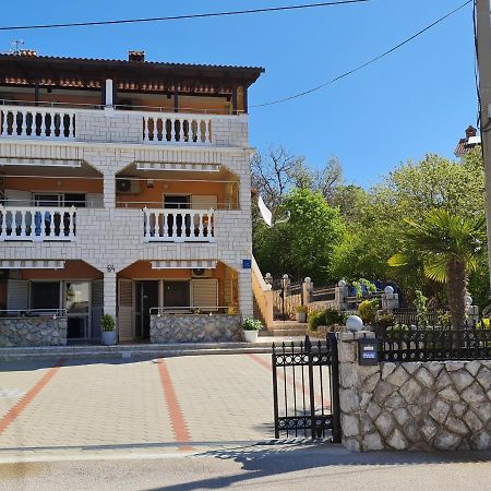 Apartments Nef Pinezići Exterior foto